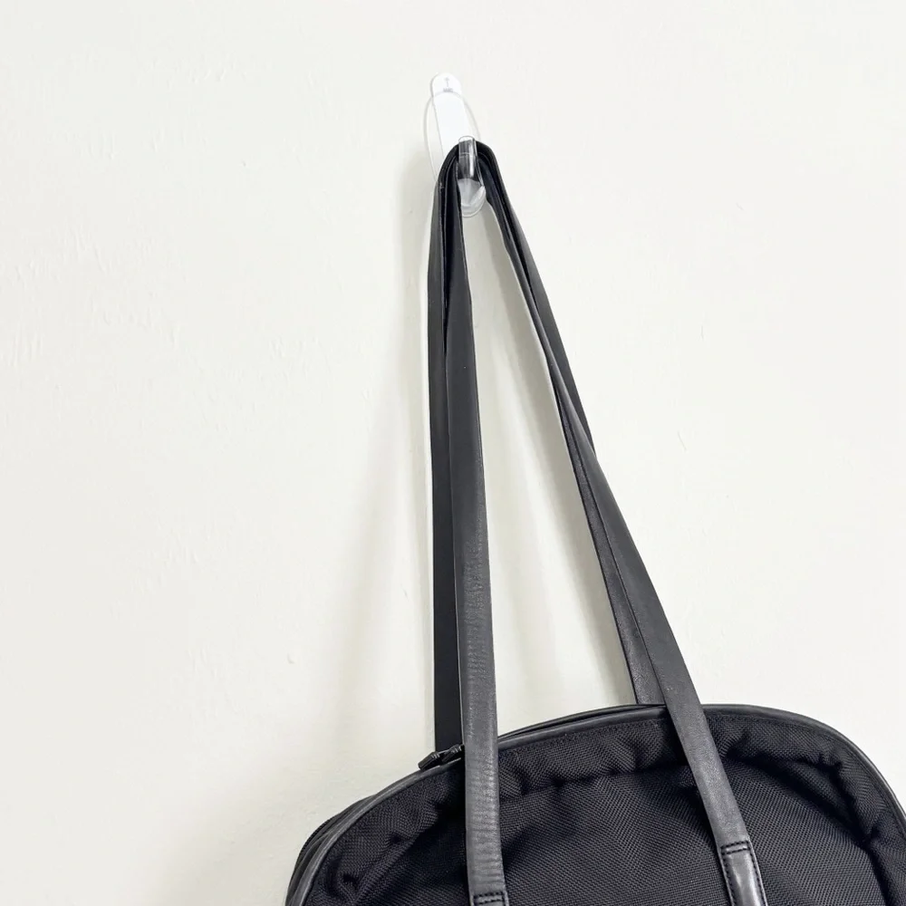 TUMI Laptop Briefcase Art Folio Zip Case Bag in Black BALLISTIC Nylon/Leather